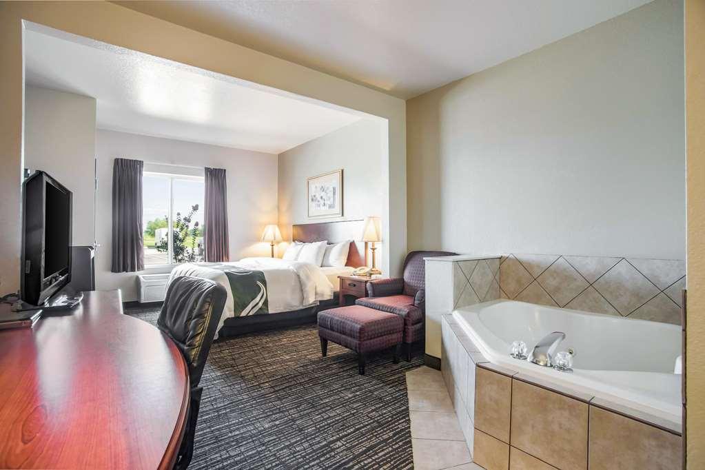 Quality Inn Parsons North Pokój zdjęcie